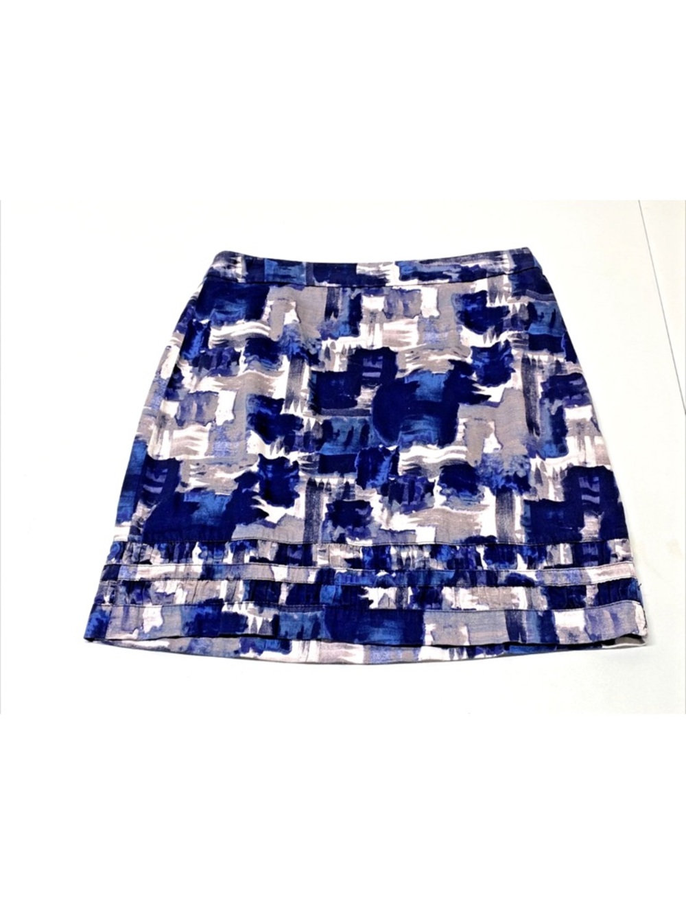 Ann Taylor LOFT Blue and White Abstract Brushstroke Pencil Skirt